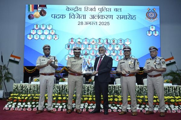   पदक विजेताओं को सम्मानित करने के लिए शौर्य में विशेष अलंकरण समारोह